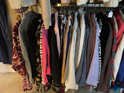 Sale Photo Thumbnail #204