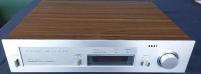 AKAI AT-K33/L FM AM STEREO TUNER