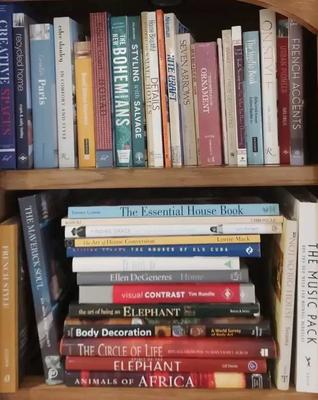 LARGE LOT OF COFFEE TABLE BOOKS