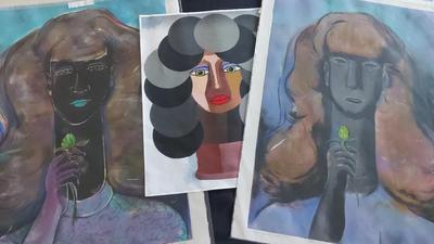 THREE MODERN FEMALE PORTRAITS BY DAVID MACINNES