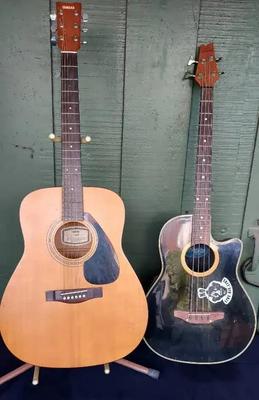 YAMAHA F-36P ACOUSTIC GUITAR AND APPLAUSE MODEL AE-40 ACOUSTIC ELECTRIC GUITAR 