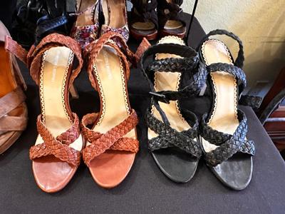 Sale Photo Thumbnail #422