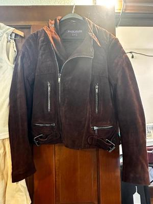 Sale Photo Thumbnail #430