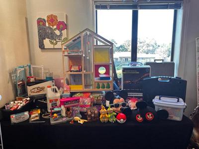 Sale Photo Thumbnail #526