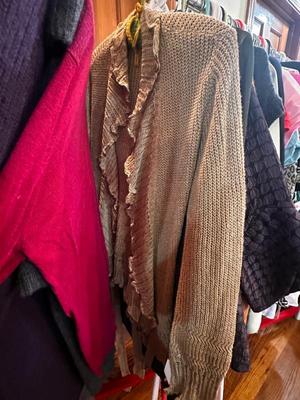 Sale Photo Thumbnail #442