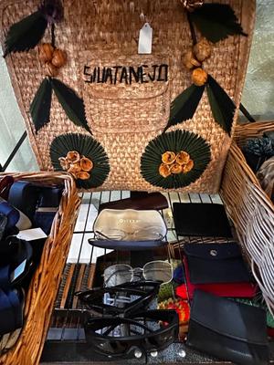 Sale Photo Thumbnail #418