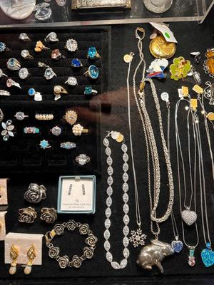 Sale Photo Thumbnail #22