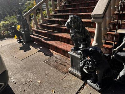 Sale Photo Thumbnail #545