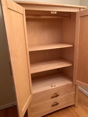 Sale Photo Thumbnail #93