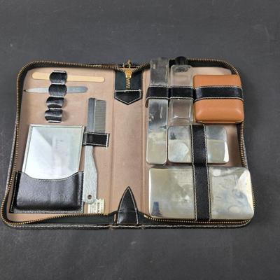 Grooming kit