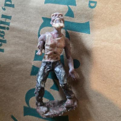 Sale Photo Thumbnail #340