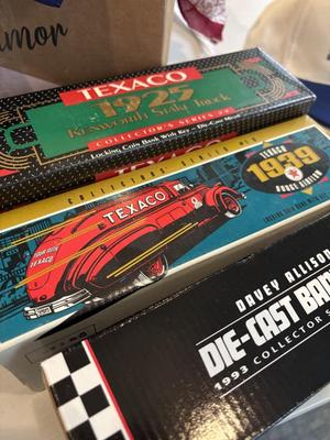 Sale Photo Thumbnail #30