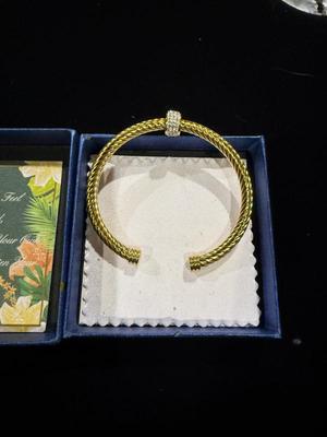 Sale Photo Thumbnail #17