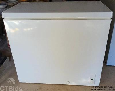 Idylis freezer 71 cu ft