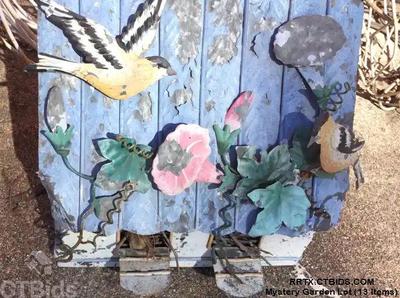Mystery garden lot 13 items)