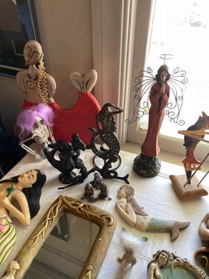 Sale Photo Thumbnail #144