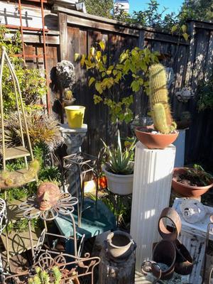 Sale Photo Thumbnail #586