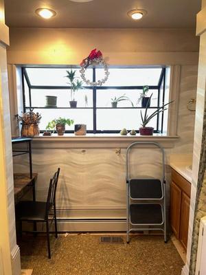 Sale Photo Thumbnail #318