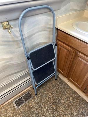 Sale Photo Thumbnail #319