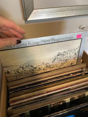 Sale Photo Thumbnail #389