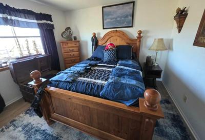 Sale Photo Thumbnail #40