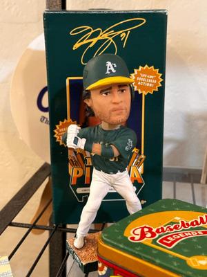 Sale Photo Thumbnail #263