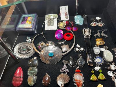 Sale Photo Thumbnail #136