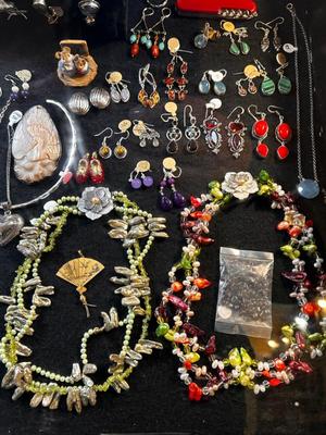 Sale Photo Thumbnail #139