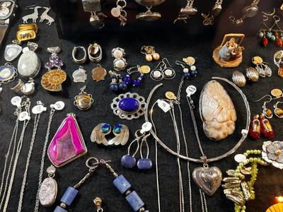 Sale Photo Thumbnail #132