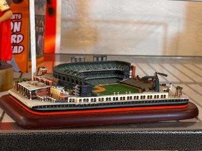 Sale Photo Thumbnail #260