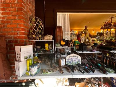 Sale Photo Thumbnail #510