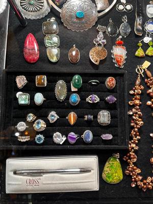 Sale Photo Thumbnail #135