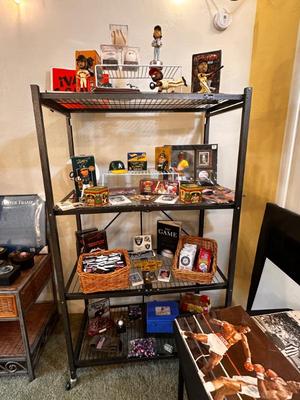 Sale Photo Thumbnail #255