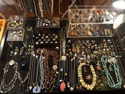 Sale Photo Thumbnail #130