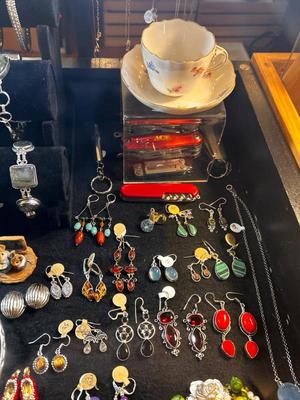 Sale Photo Thumbnail #133