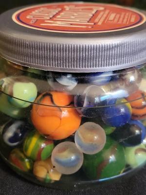 MARBLE COLLECTION AND GAME SET