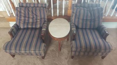 UPHOLSTERED STRIPED UPHOLSTERED ARM CHAIRS & MARBLE-TOPPED SIDE TABLE