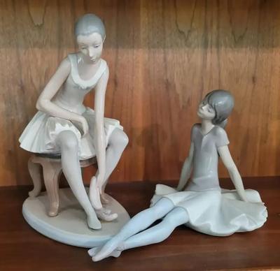 BEAUTIFUL LLADRO BALLERINAS 
