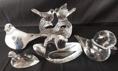 GLASS BIRD FIGURINE COLLECTION 