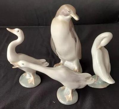 LLADRO GEESE AND PENGUIN FIGURINES 