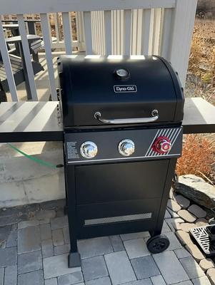 Dyna-Glo BBQ Grill
