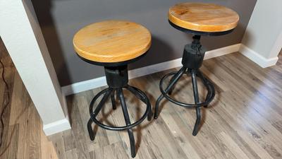 Industrial Adjustable Swivel Counter Stools