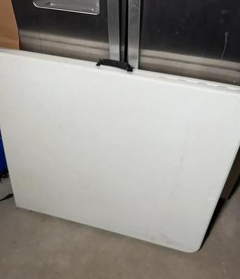 PDG 6ft Folding Table