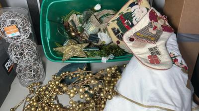 Home & Tree Christmas Decor