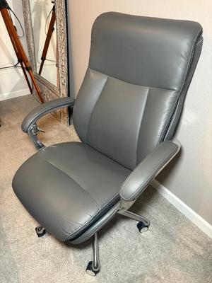 Serta iComfort i5000 Series Big & Tall Executive/Presedential Rolling Office Chair