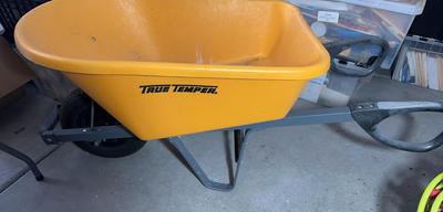 True Temper 6 Cu Ft Wheelbarrow W Tough Steel Handles