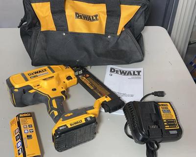 Dewalt 20v Cordless 18ga Brad Nailer
