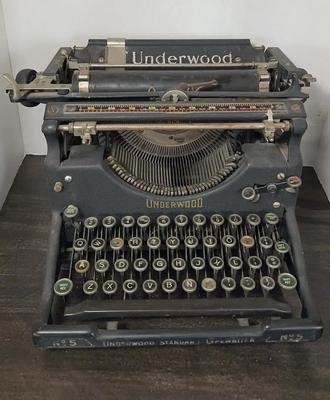 Underwood Standard Typewriter No. 5