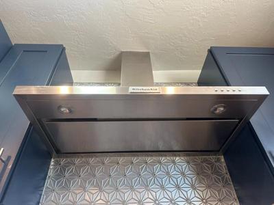 Sale Photo Thumbnail #243