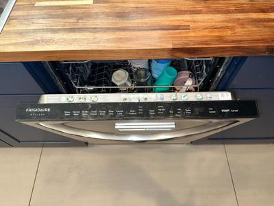 Sale Photo Thumbnail #18